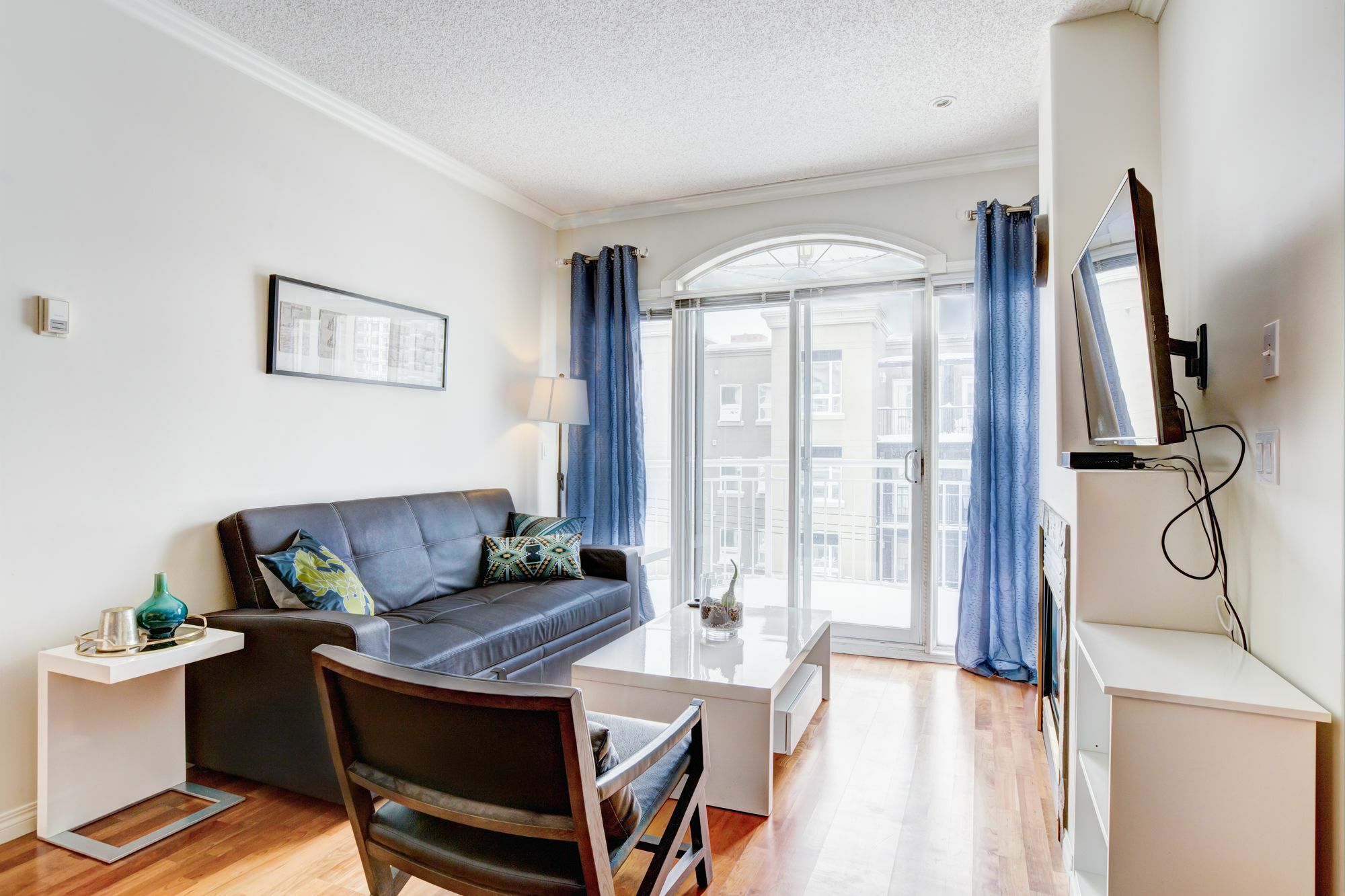 Suite Digs - Genesis Calgary Exterior photo